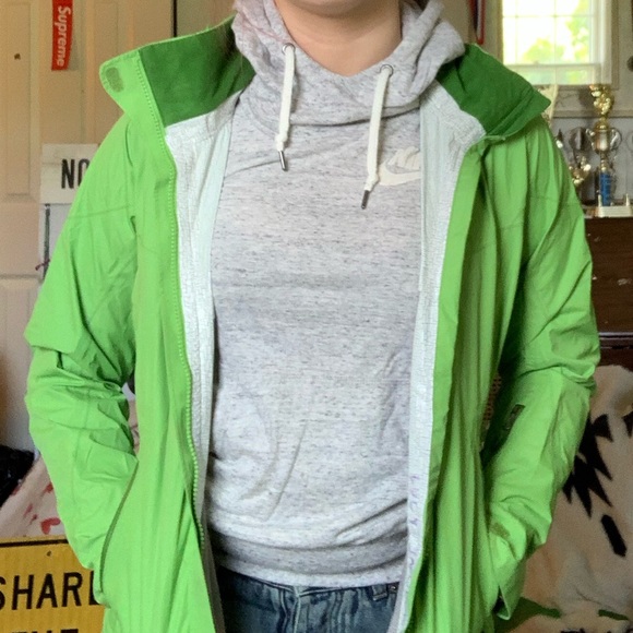 Nike sweatshirt - Picture 3 of 3